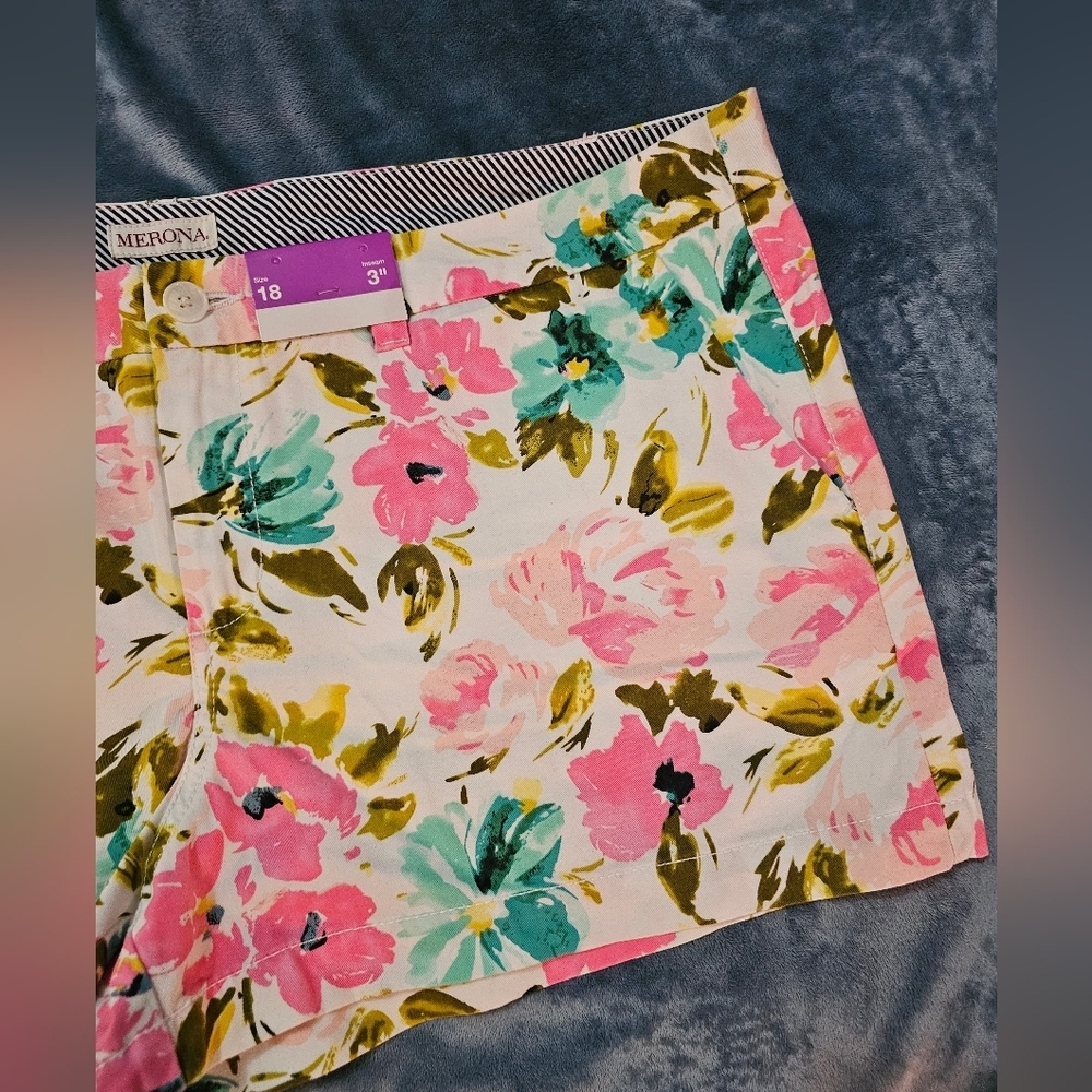 Merona Bermudas Floral Women's Shorts - Pink, Green, Blue Womens Size 18 - Picture 8 of 11